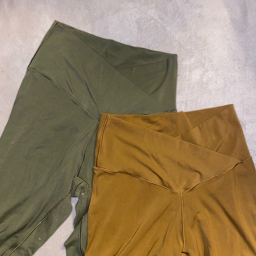 Aerie Crossover high waisted leggings